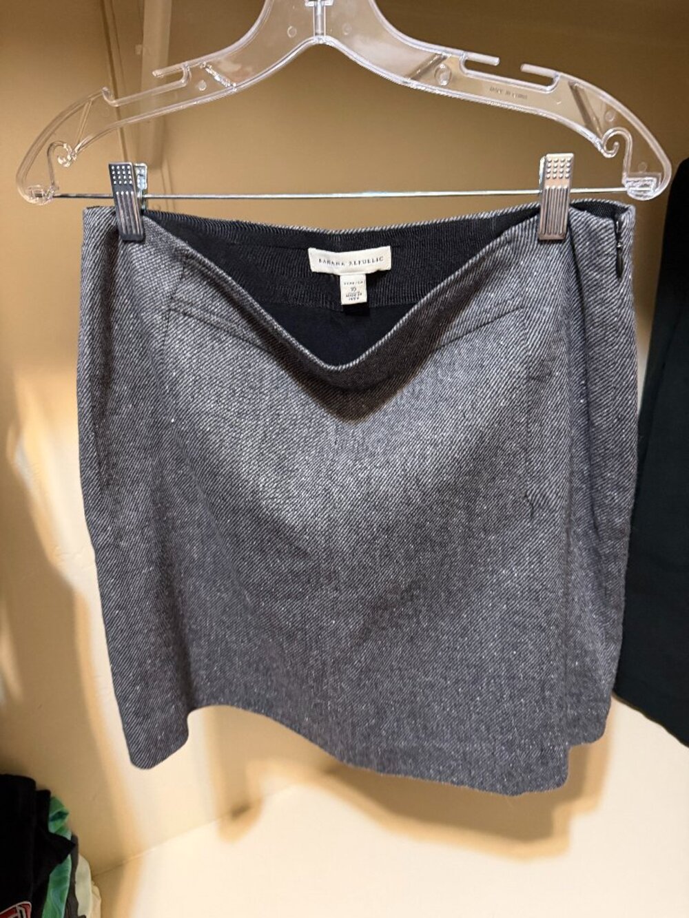 Banana Republic Wool Blend Herringbone Skirt Gray Black Size 10